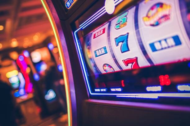 Sweet Bonanza cascading reels and cluster-pay mechanics display